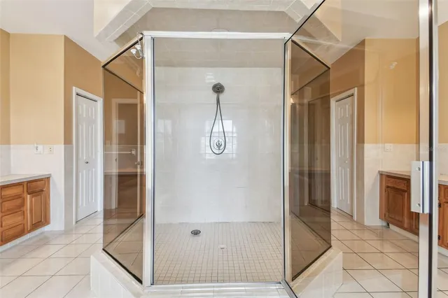 $5,200 | 284 Peninsula Avenue, Tarpon Springs, FL 34689