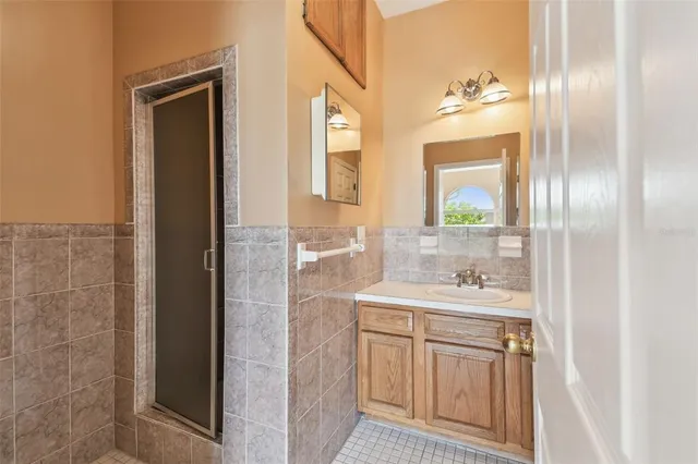 $5,200 | 284 Peninsula Avenue, Tarpon Springs, FL 34689