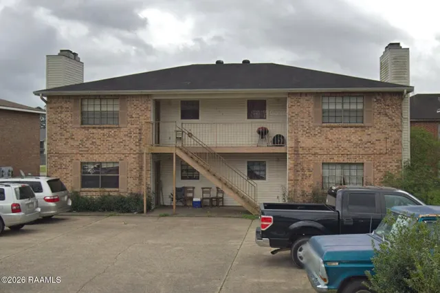 $210,000 | 109 Vieux Orleans Circle, Lafayette, LA 70508