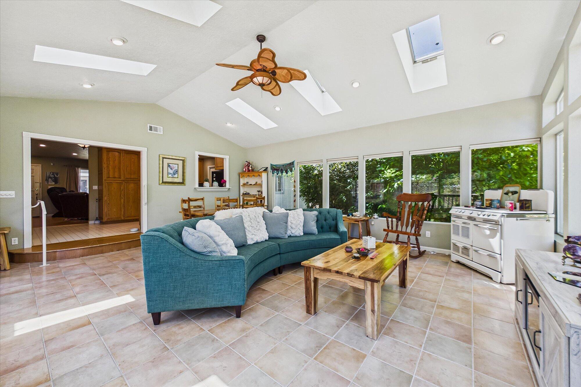 2105 Hurst Road Eureka, CA 95503 - Photo 26 of 54