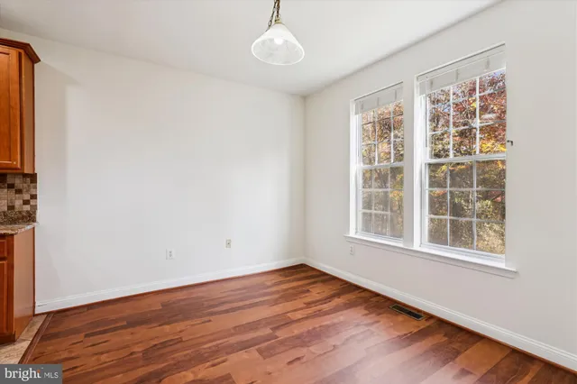 $400,000 | 2550 Kensington Gardens, Unit 107, Ellicott City, MD 21043