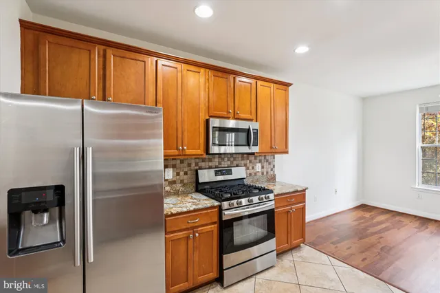 $400,000 | 2550 Kensington Gardens, Unit 107, Ellicott City, MD 21043