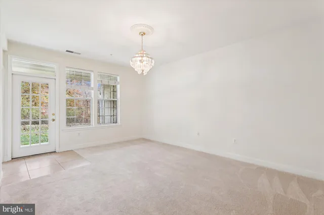 $400,000 | 2550 Kensington Gardens, Unit 107, Ellicott City, MD 21043