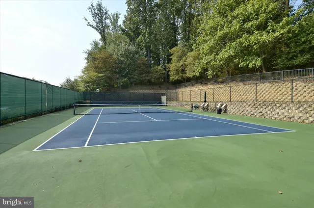 $400,000 | 2550 Kensington Gardens, Unit 107, Ellicott City, MD 21043