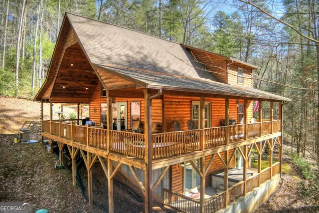 $599,900 | 70 Riverside Lane, Blue Ridge, GA 30513