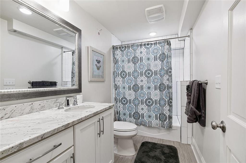 315 Decatur Street, Unit 1 New Orleans, LA 70130 - Photo 24 of 29