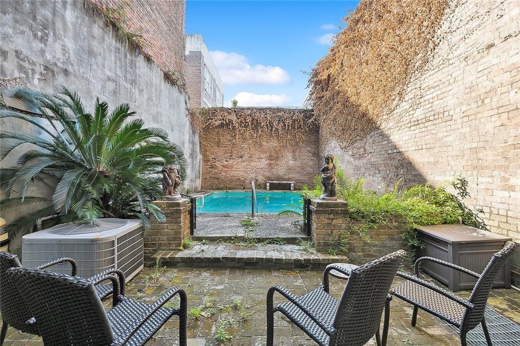 315 Decatur Street, Unit 1 New Orleans, LA 70130 - Photo 28 of 29