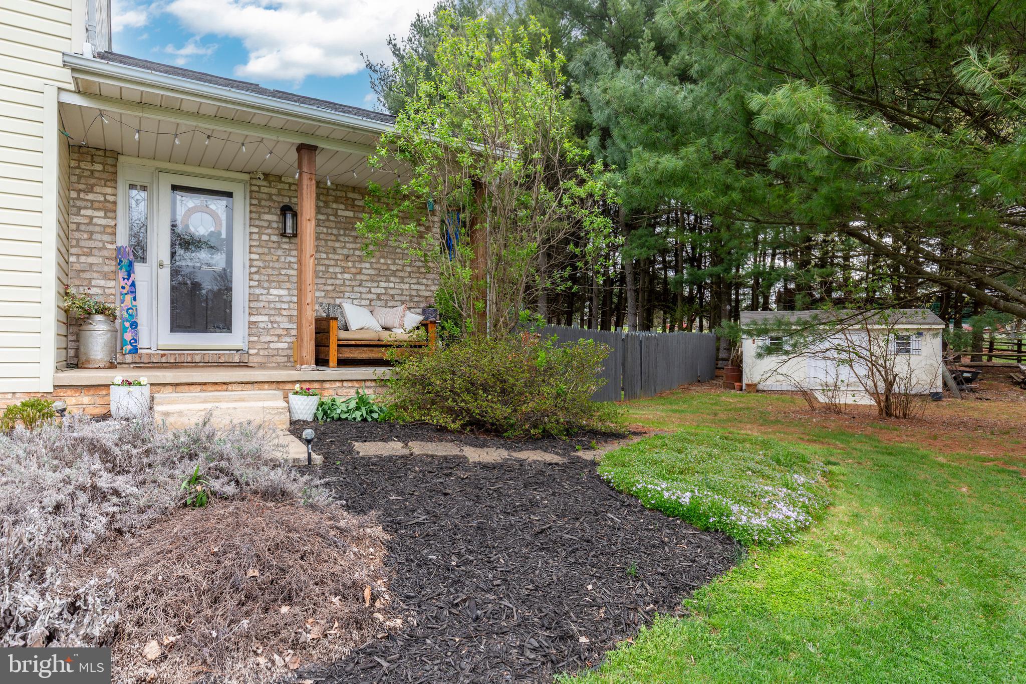 1321 Wakefield Valley Road New Windsor, MD 21776 - Photo 4 of 73 Gallery Image 4