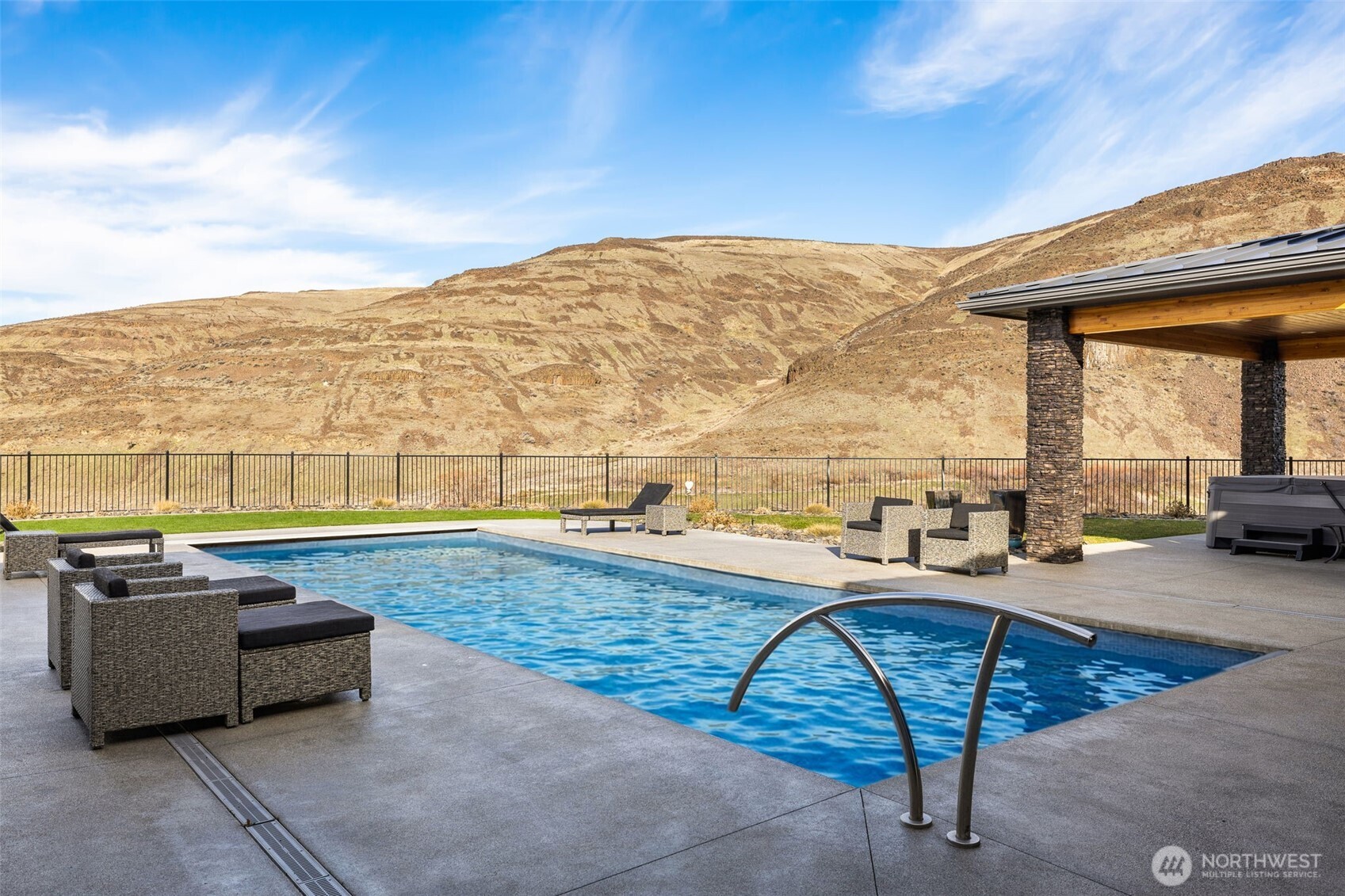 56 Spring Valley Road Rock Island, WA 98850 - Photo 23 of 33