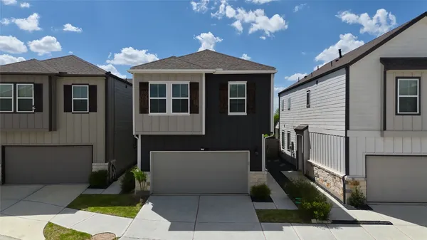 $2,800 | 3830 Singing Coast Path, Houston, TX 77082