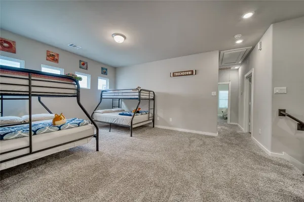 $2,800 | 3830 Singing Coast Path, Houston, TX 77082