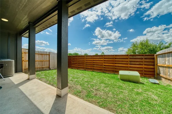 $2,800 | 3830 Singing Coast Path, Houston, TX 77082