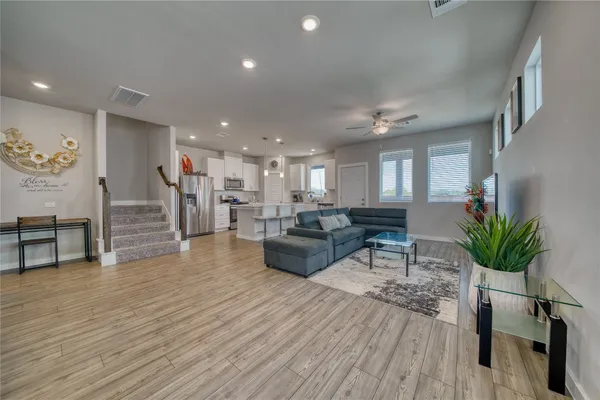 $2,800 | 3830 Singing Coast Path, Houston, TX 77082