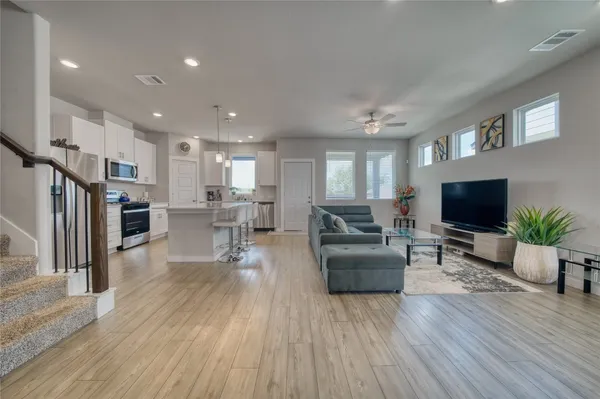 $2,800 | 3830 Singing Coast Path, Houston, TX 77082