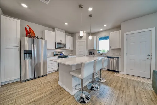 $2,800 | 3830 Singing Coast Path, Houston, TX 77082