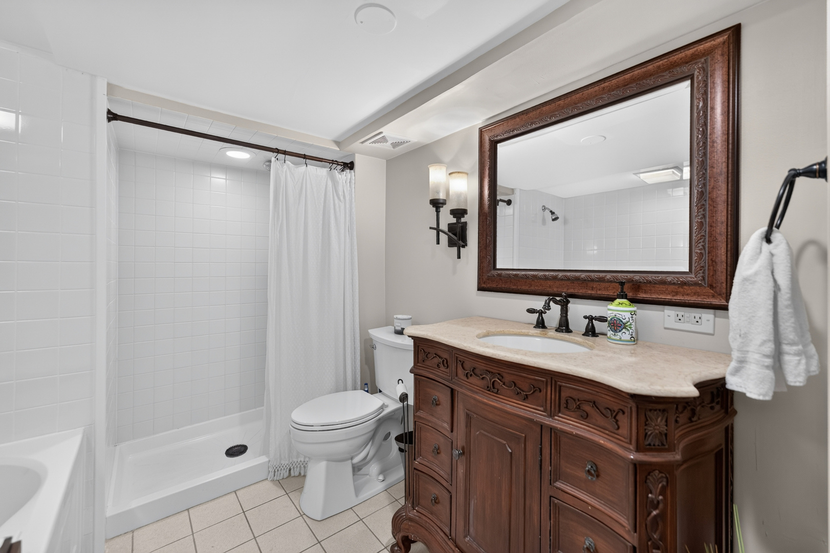 1206 Aberdeen Road Inverness, IL 60067 - Photo 47 of 60 Gallery Image 47