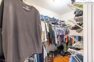 906 Long Hill Road Pilot Mountain, NC 27041 - Photo 22 of 40