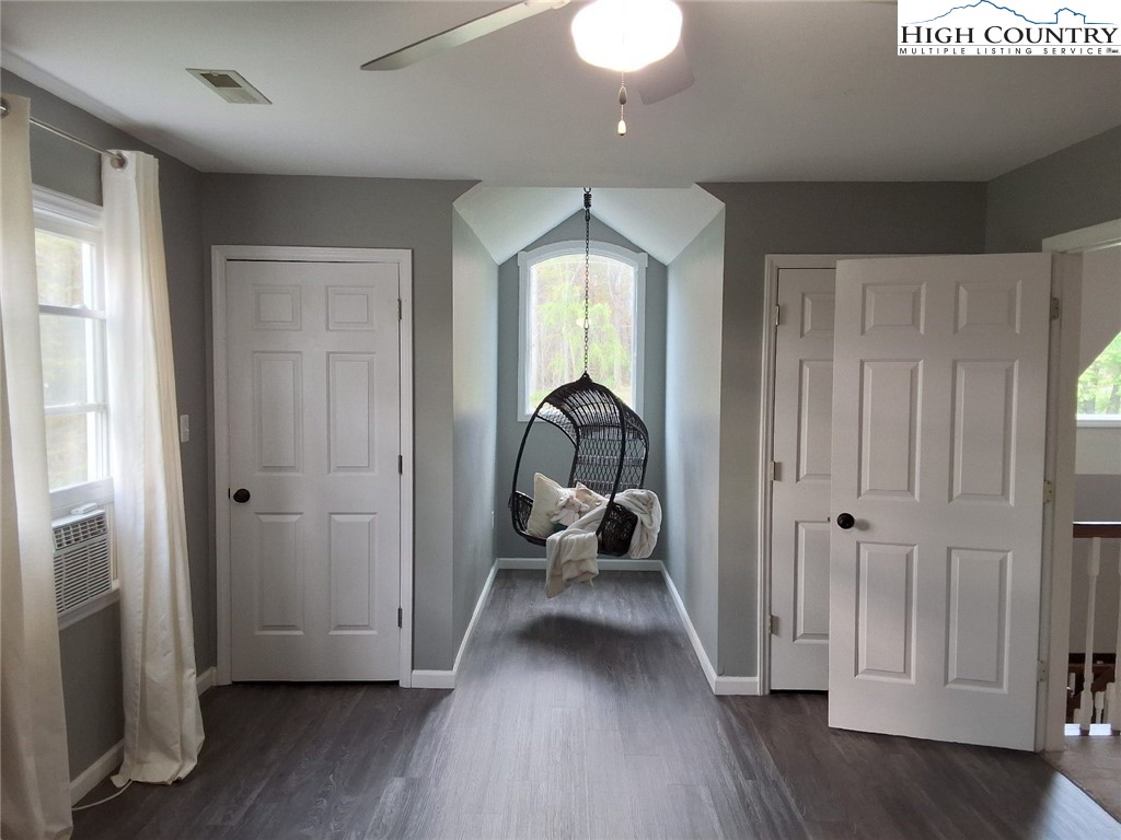 906 Long Hill Road Pilot Mountain, NC 27041 - Photo 26 of 40