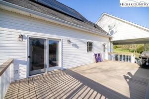 906 Long Hill Road Pilot Mountain, NC 27041 - Photo 6 of 40