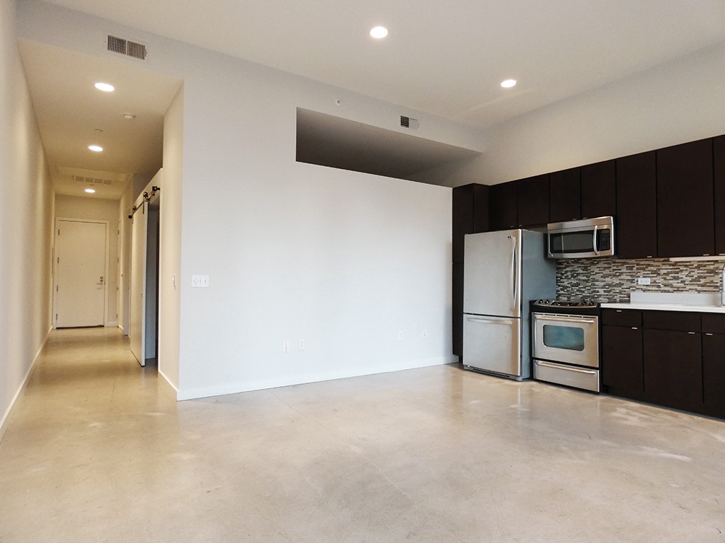 507 Sabine Street, Unit 704 Austin, TX 78701 - Photo 19 of 19 Nice Open Floorplan.