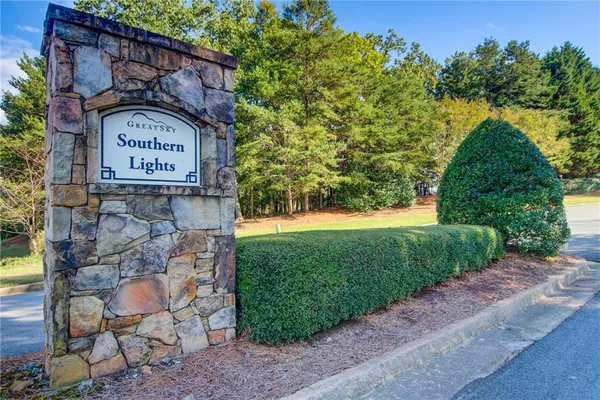 $940,000 | 322 Tupelo Trail, Canton, GA 30114