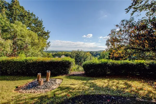 $940,000 | 322 Tupelo Trail, Canton, GA 30114