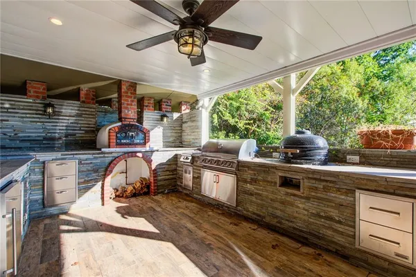 $940,000 | 322 Tupelo Trail, Canton, GA 30114