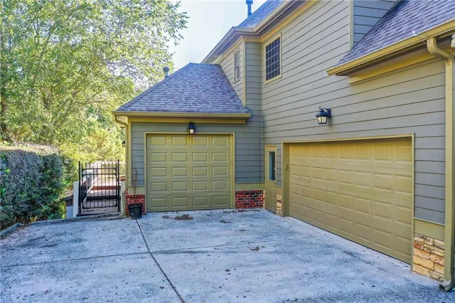 $974,999 | 322 Tupelo Trail, Canton, GA 30114