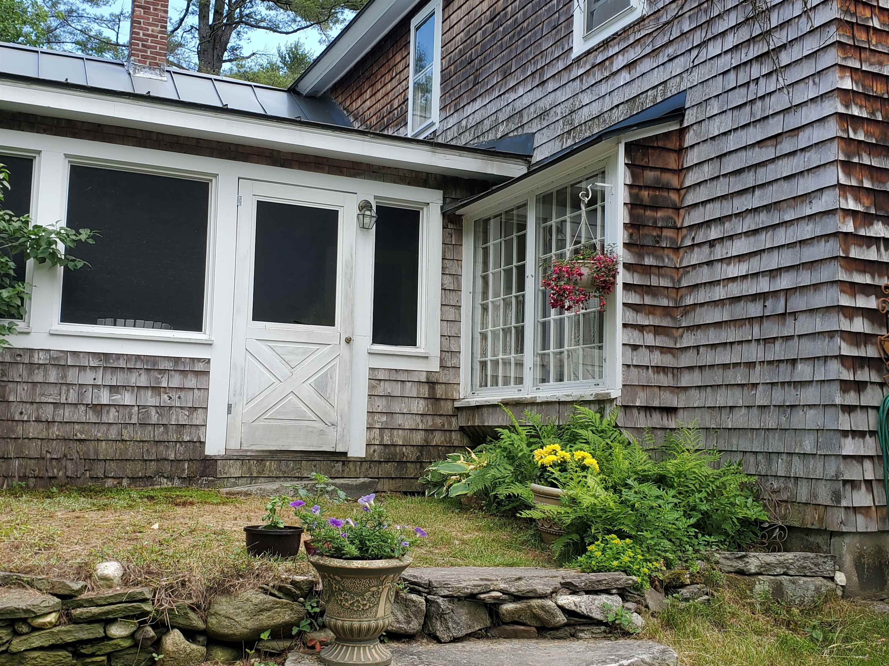 105 Davis Road Grafton, NH 03240 - Photo 5 of 30 Gallery Image 5