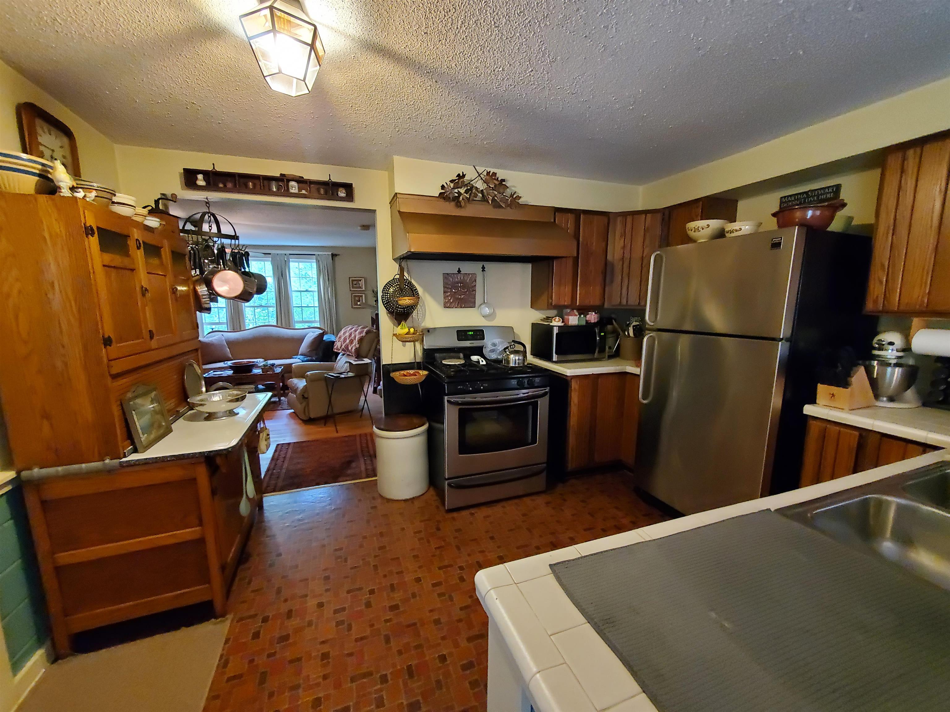 105 Davis Road Grafton, NH 03240 - Photo 7 of 30 Gallery Image 7