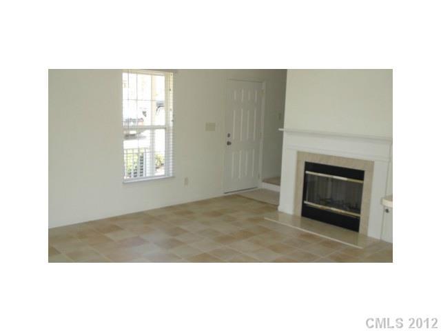 3237 James Road Charlotte, NC 28215 - Photo 3 of 9 Gallery Image 3