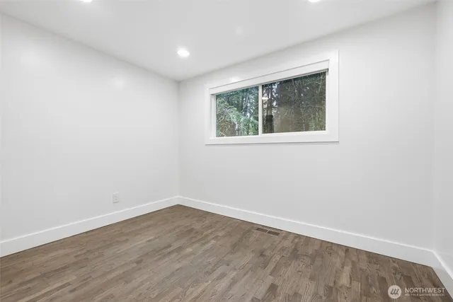 $1,425,000 | 4364 151st Avenue Southeast, Bellevue, WA 98006