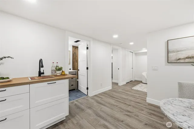 $1,425,000 | 4364 151st Avenue Southeast, Bellevue, WA 98006