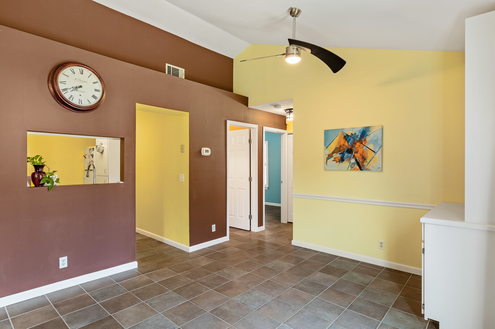 2304 Benay Road Nashville, TN 37214 - Photo 9 of 25 Gallery Image 9