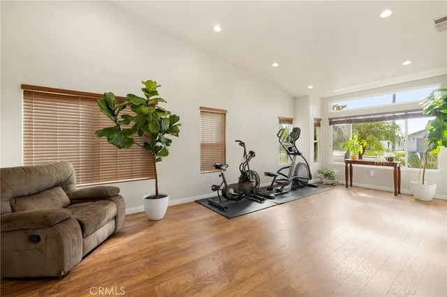 $559,900 | 22937 VÃa Santana, Nuevo, CA 92567