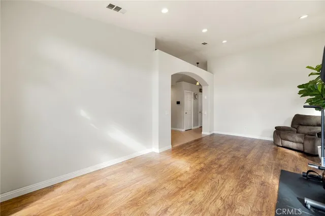 $559,900 | 22937 VÃa Santana, Nuevo, CA 92567