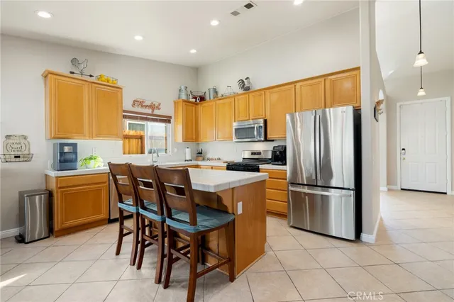 $559,900 | 22937 VÃa Santana, Nuevo, CA 92567