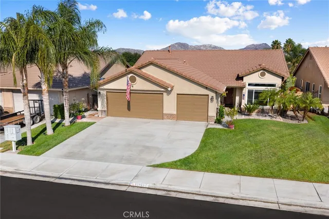 $559,900 | 22937 VÃa Santana, Nuevo, CA 92567