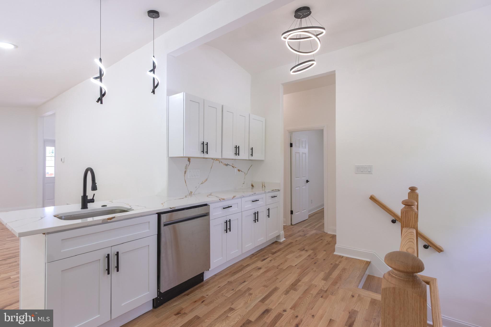 8206 Arrowhead Road Pikesville, MD 21208 - Photo 14 of 49