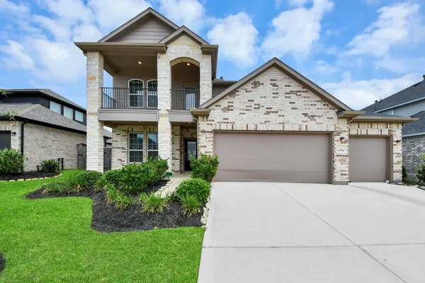 $485,000 | 19014 Blossoming Buttercup Drive, Tomball, TX 77377