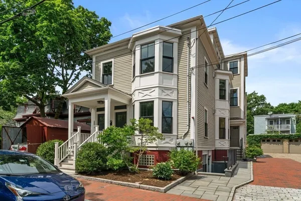 $6,700 | 619 Franklin Street, Unit 1, Cambridge, MA 02139