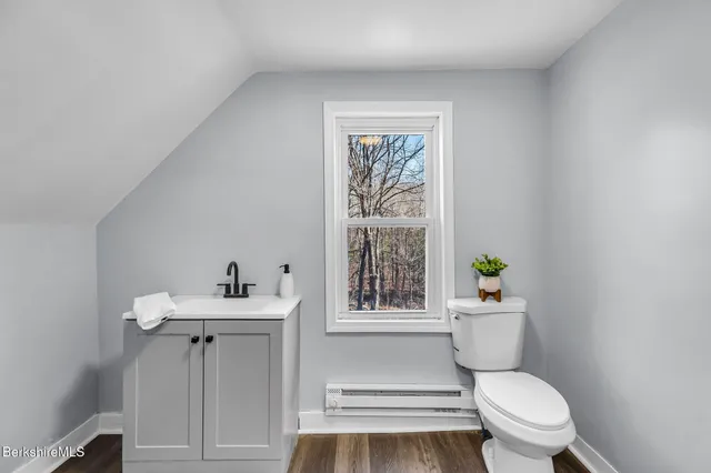 $289,900 | 70 Town Hill Road, Middlefield, MA 01011