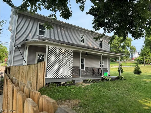 $199,500 | 140 West Robinson Street, Shreve, OH 44676