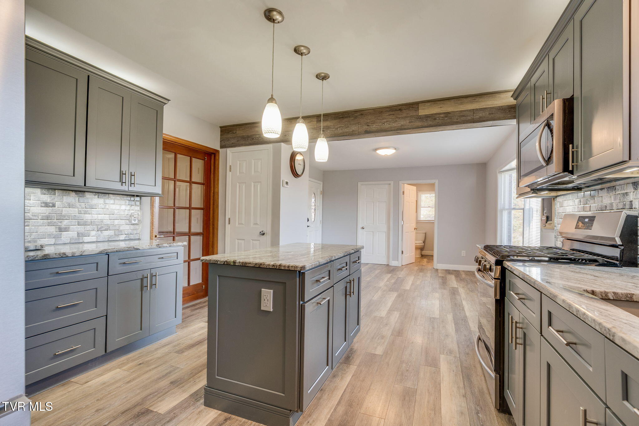 1137 Old Stage Road Rogersville, TN 37857 - Photo 13 of 46 013 (18)