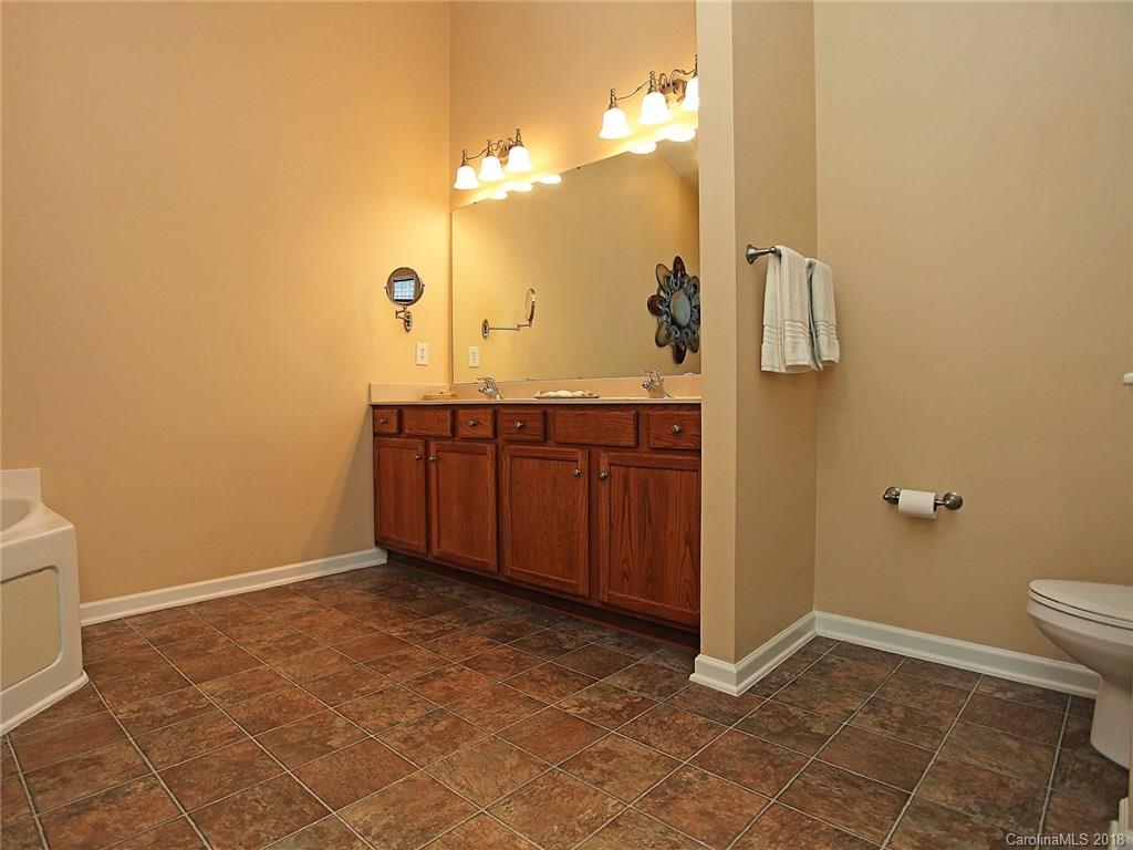 807 Platinum Drive Fort Mill, SC 29708 - Photo 30 of 36