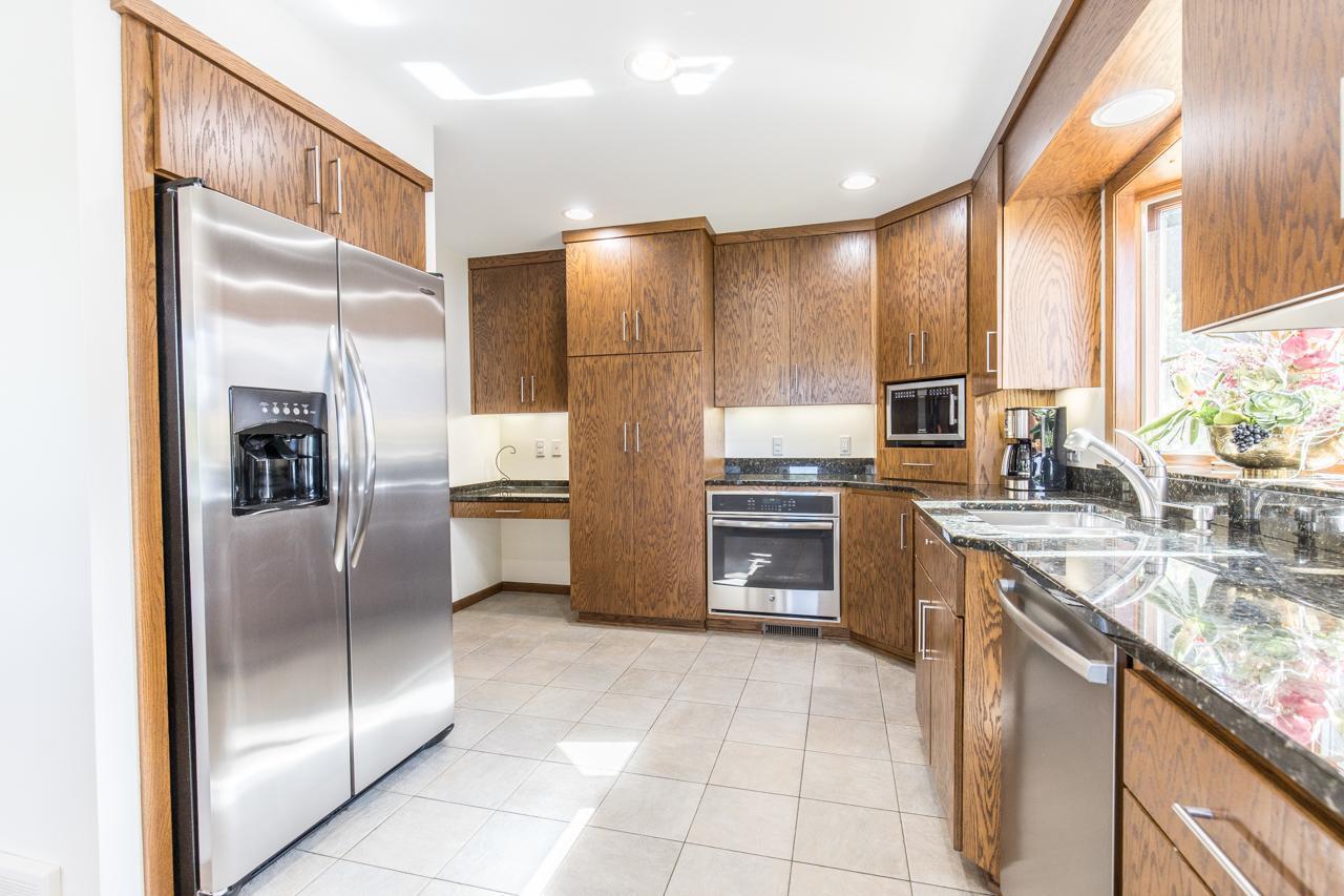 2919 Silver Lake Court St. Anthony, MN 55421 - Photo 13 of 47