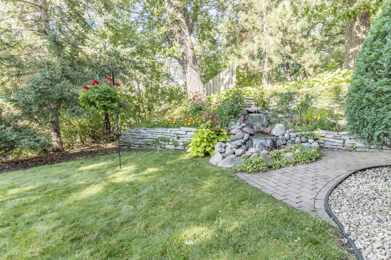 2919 Silver Lake Court St. Anthony, MN 55421 - Photo 32 of 47