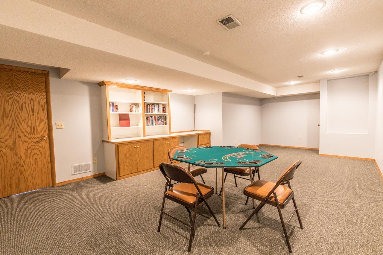 2919 Silver Lake Court St. Anthony, MN 55421 - Photo 37 of 47