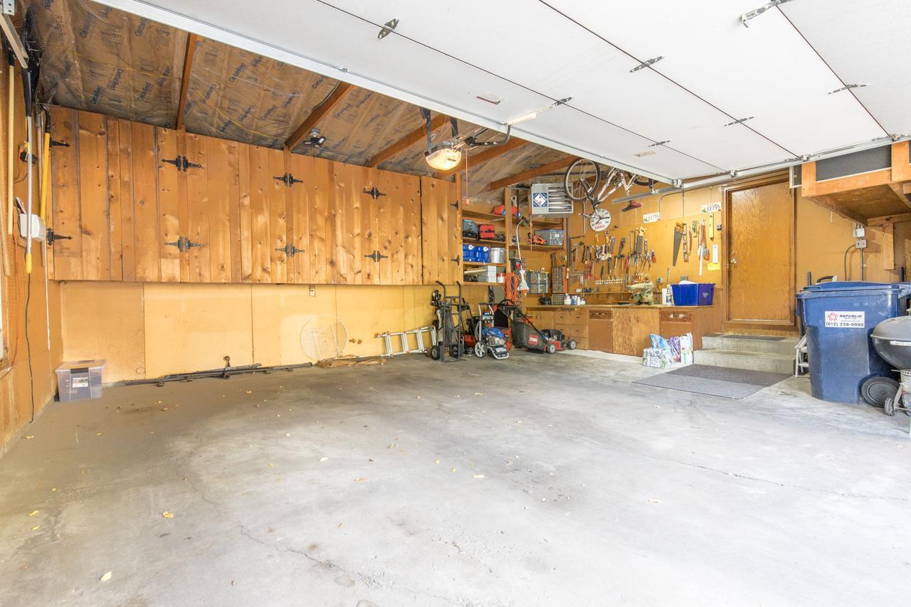 2919 Silver Lake Court St. Anthony, MN 55421 - Photo 40 of 47