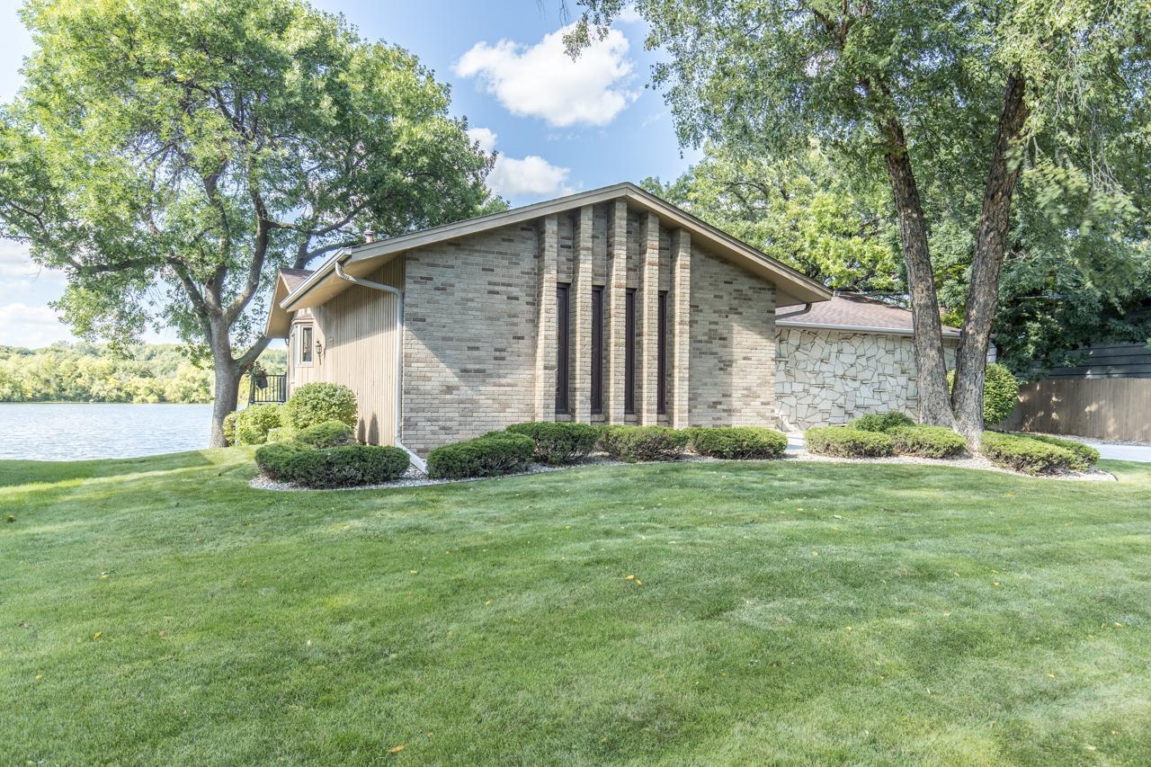 2919 Silver Lake Court St. Anthony, MN 55421 - Photo 44 of 47